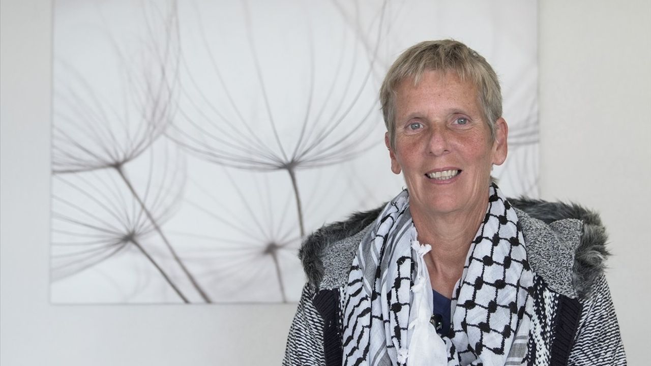 İngiliz Aktivist Sarah Wilkinson'dan Türkiye'ye Dönerken Yaptığı Açıklamalar