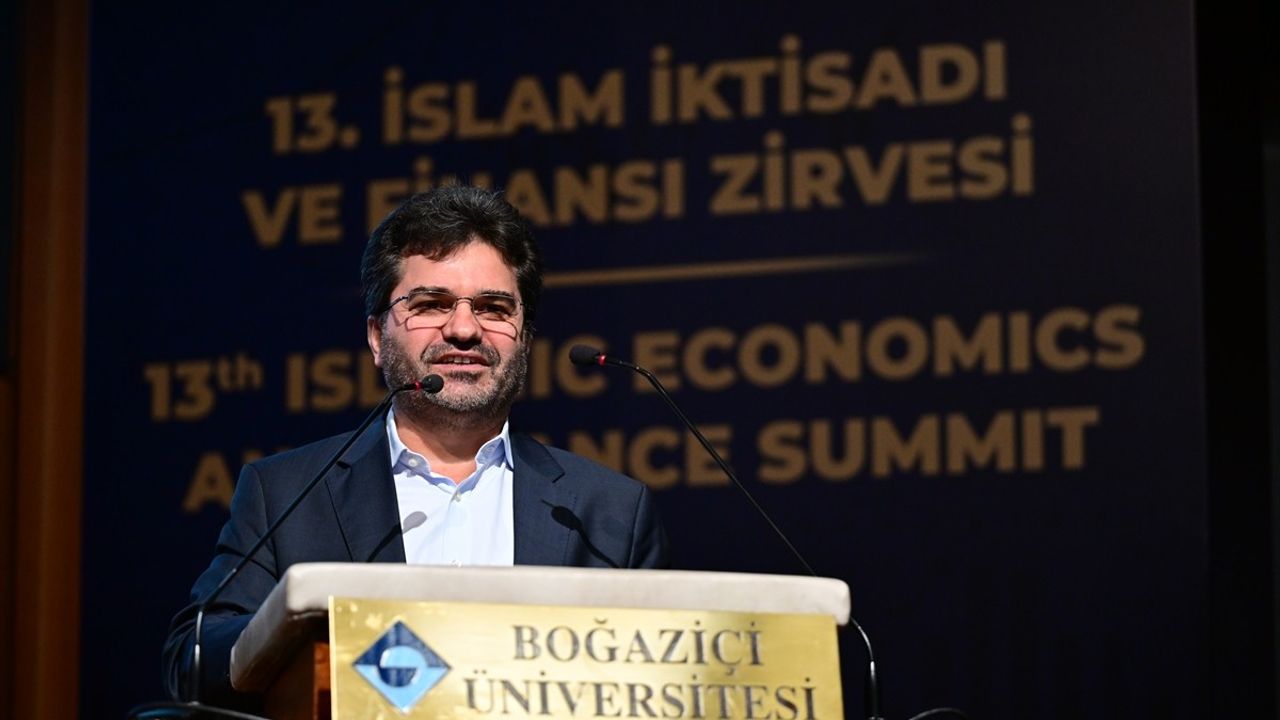 İslam İktisadı ve Finansı Zirvesi Başladı