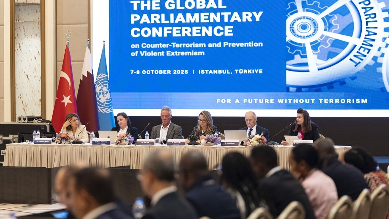 İstanbul'da Terörle Mücadele Konferansı: Parlamento Denetiminin Güçlendirilmesi Tartışıldı