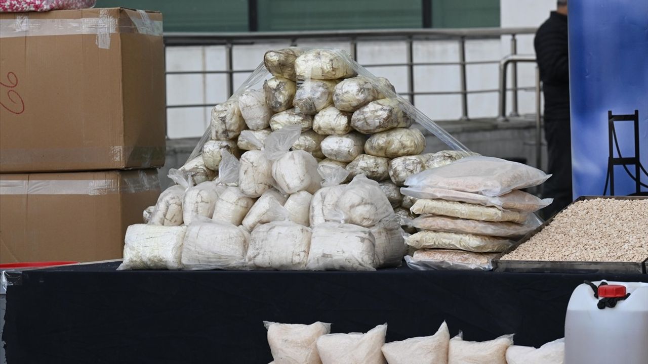 İstanbul'da Uyuşturucu Operasyonu: 186 Tutuklama