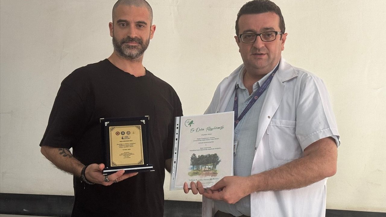 İzmir'de Kadavra Bağışçılarının Ailelerine Teşekkür Töreni