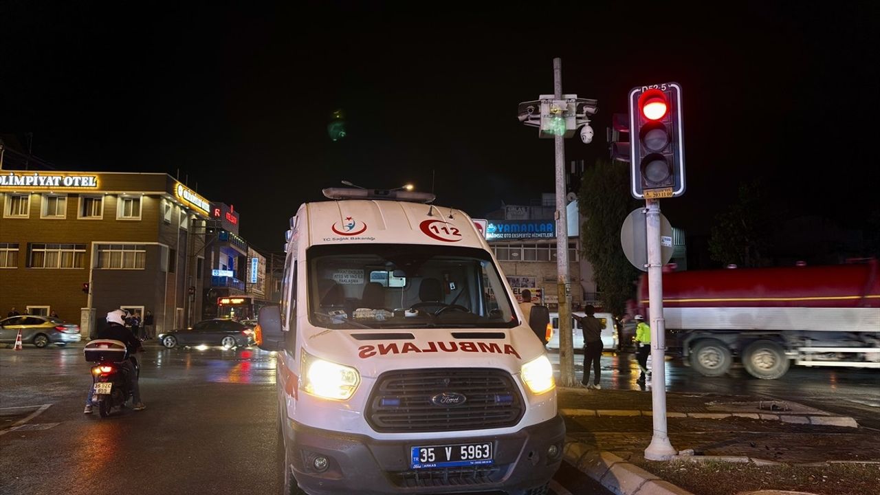 İzmir'de Motosiklet Kazası: Sürücü Hayatını Kaybetti