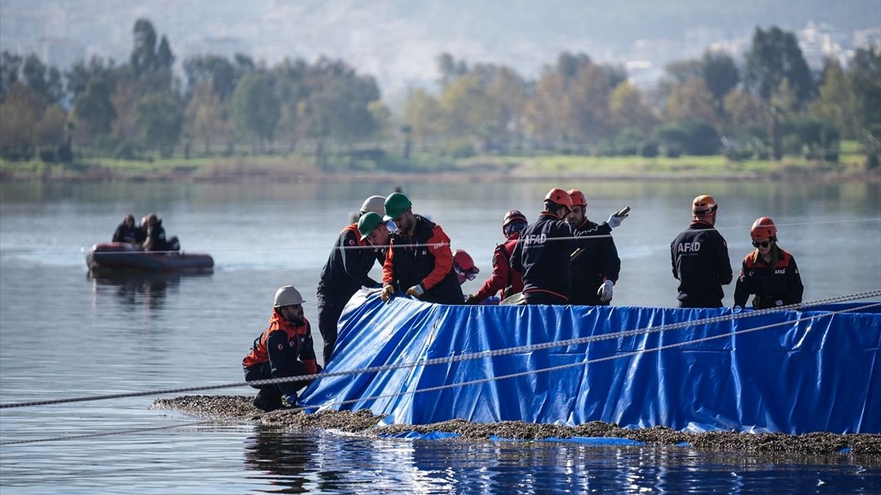İzmir'de Sel Tatbikatı: Profesyonel Müdahale Senaryosu