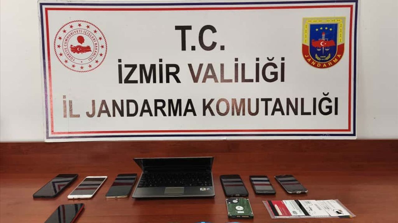 İzmir Merkezli Siber Dolandırıcılık Operasyonunda 9 Şüpheli Tutuklandı