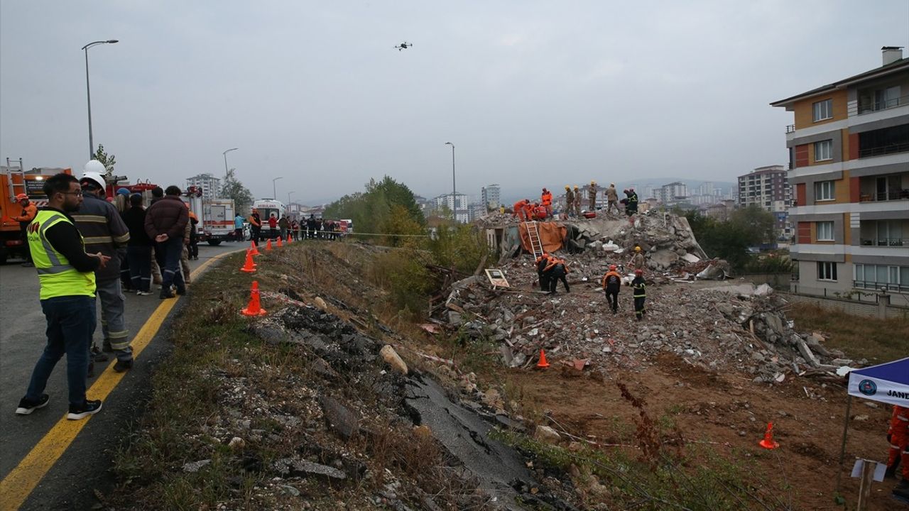 Kastamonu'da Gerçekleştirilen 7 Büyüklüğündeki Deprem Tatbikatı