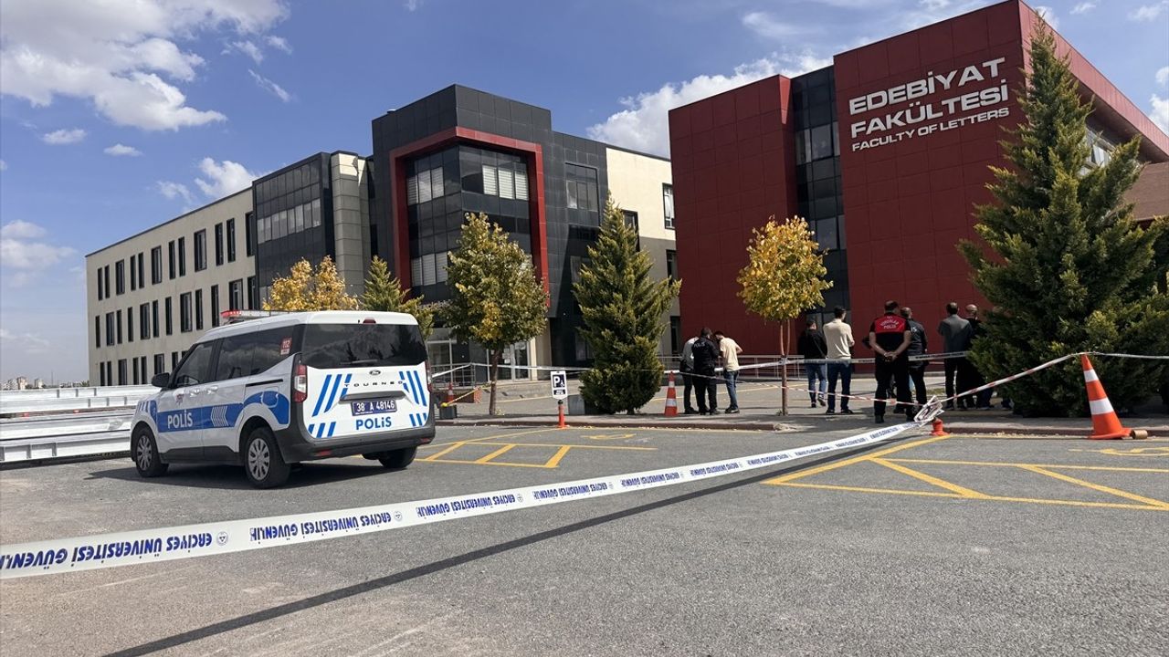 Kayseri'de Tüfekle Vurularak Hayatını Kaybeden Öğrenci Kadın