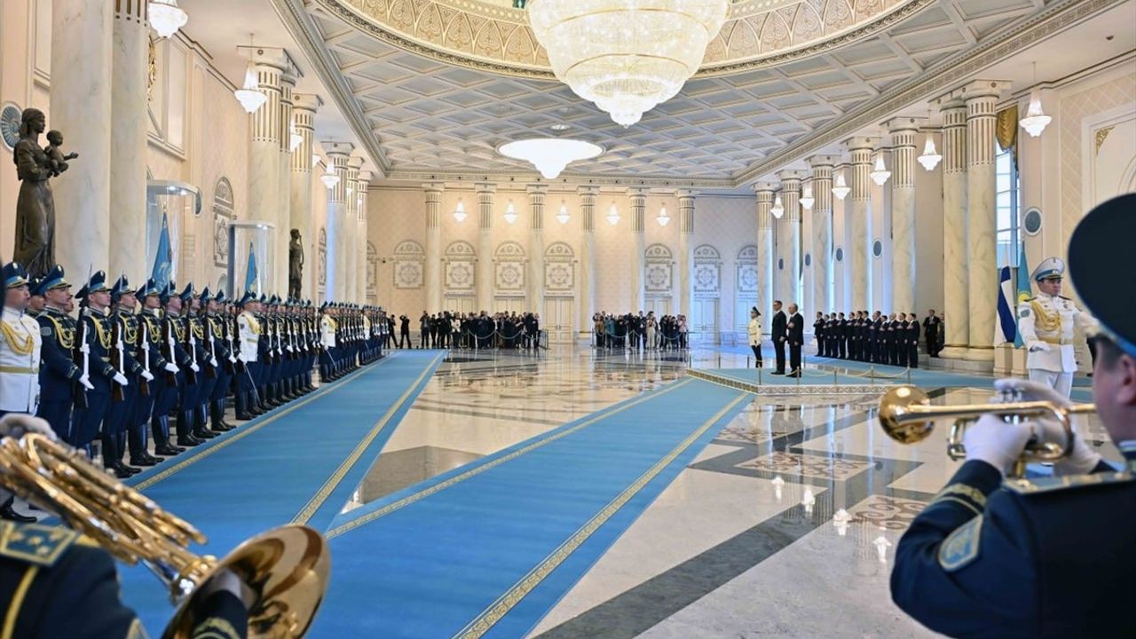 Kazakistan ve Finlandiya'dan Ukrayna İçin Barış Çağrısı