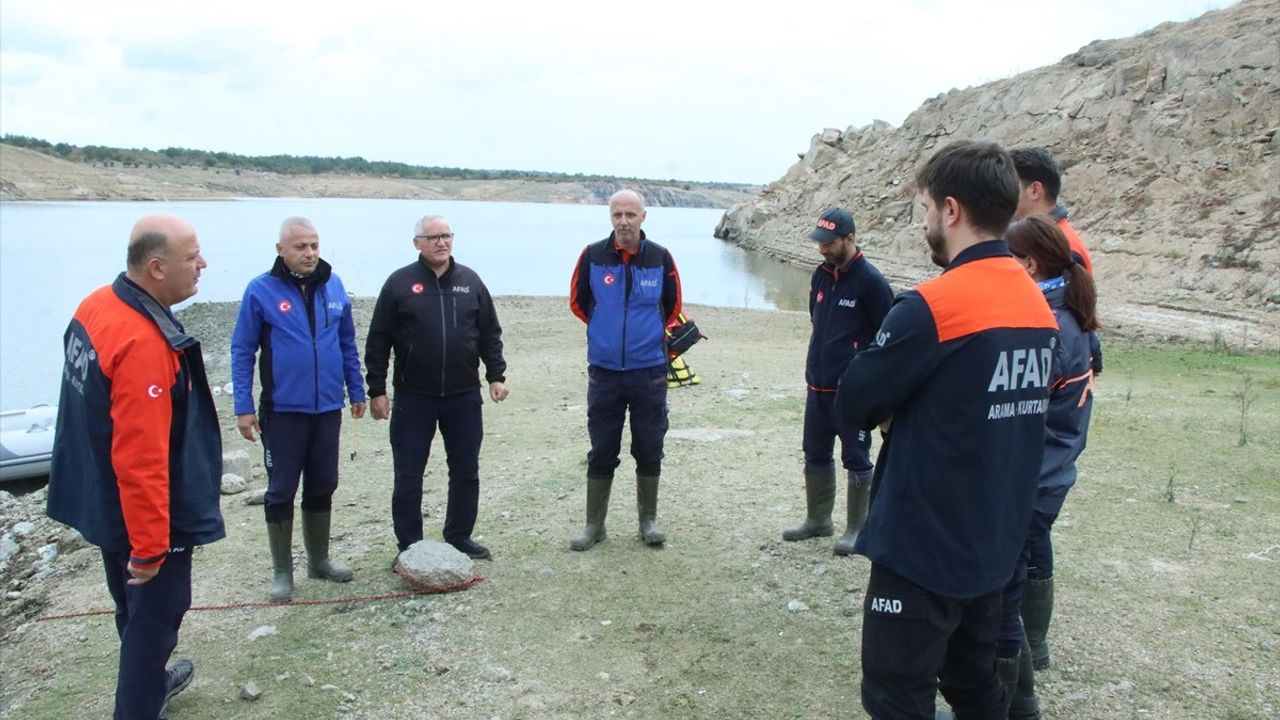 Kırklareli'de Yeni AFAD Personeline Botla Kurtarma Eğitimi