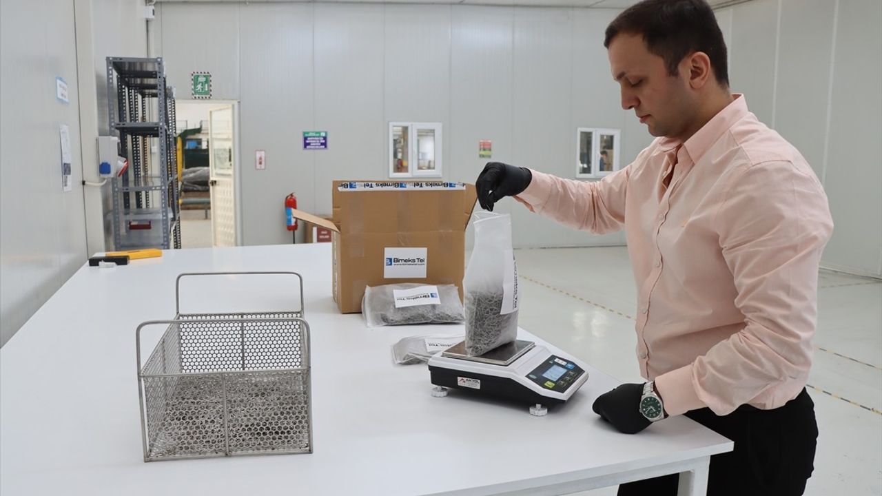 Kırklareli Girişimcisi Uluslararası Cep Telefonu Firması İçin Üretim Yapıyor