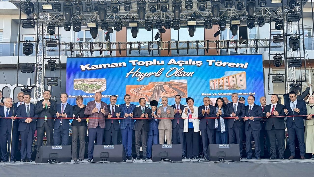 Kırşehir'de Ulaştırma ve Altyapı Bakanı Uraloğlu'ndan Destek Vurgusu