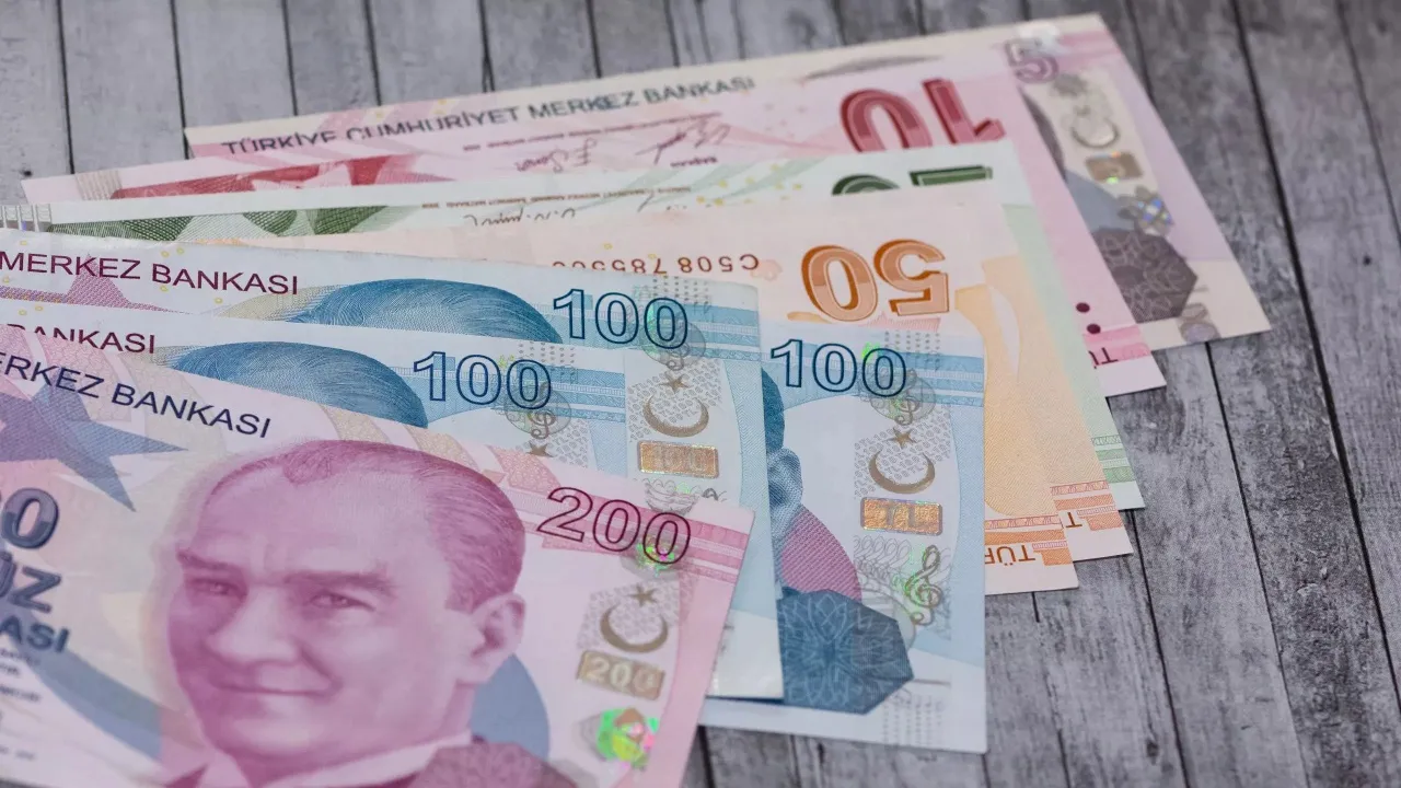 Kredi ve Kredi Kartı Borcu Olanların Borcu Kapanacak! Ödeyemeyenler Dikkat