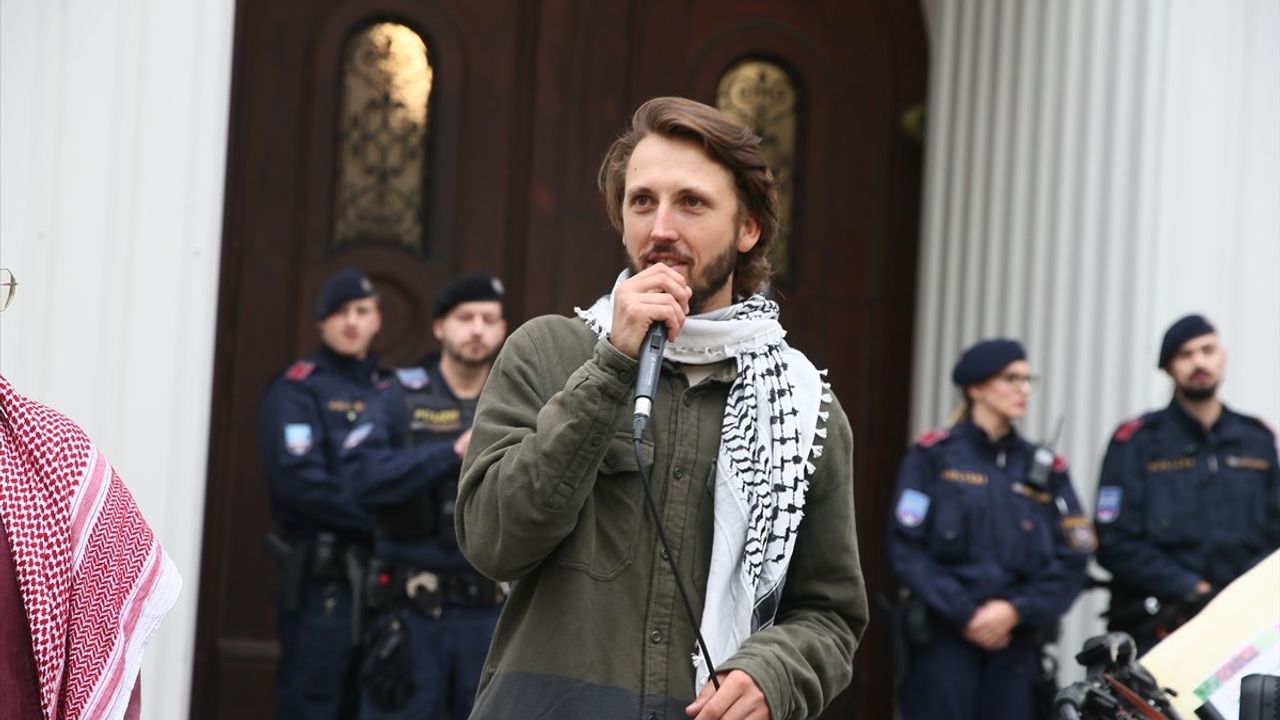 Küresel Sumud Filosu Aktivistleri Avusturya'ya Döndü