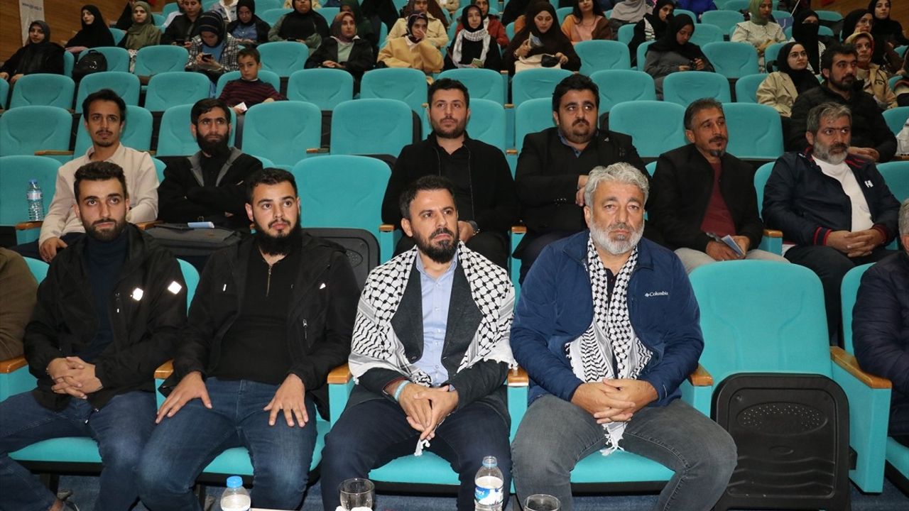 Küresel Sumud Filosu Türk Aktivistleri Yaşadıklarını Anlattı