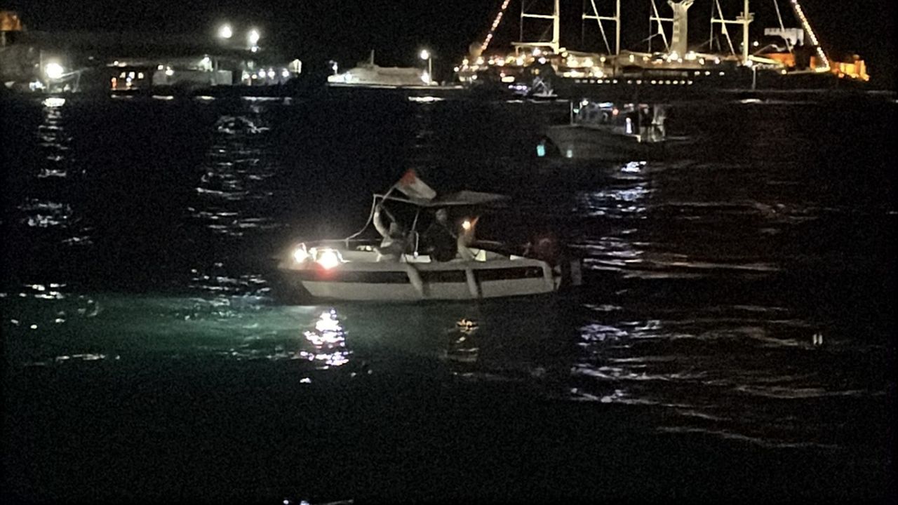 Kuşadası'ndan Küresel Sumud Filosu'na Destek