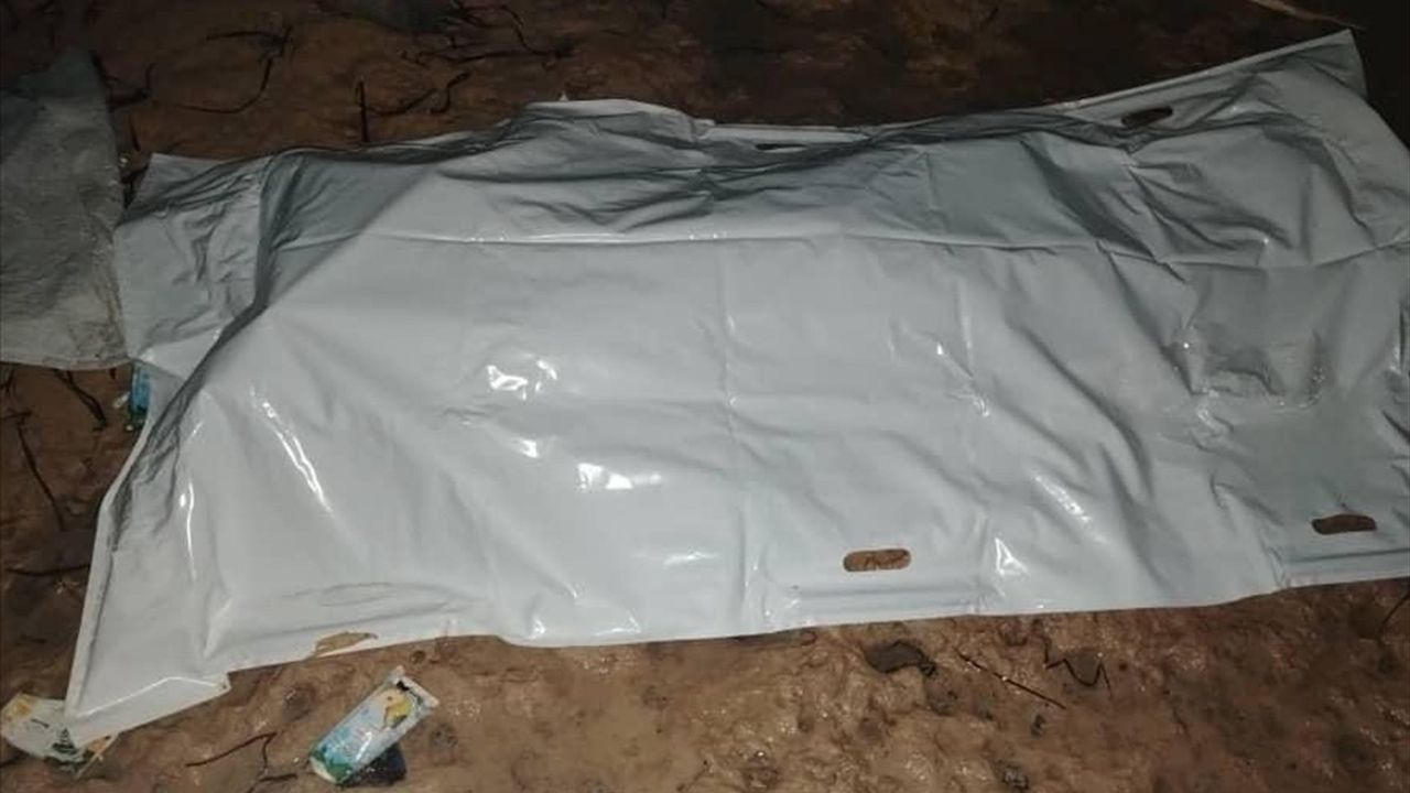 Libya Açıklarında Tekne Faciası: 18 Göçmen Hayatını Kaybetti