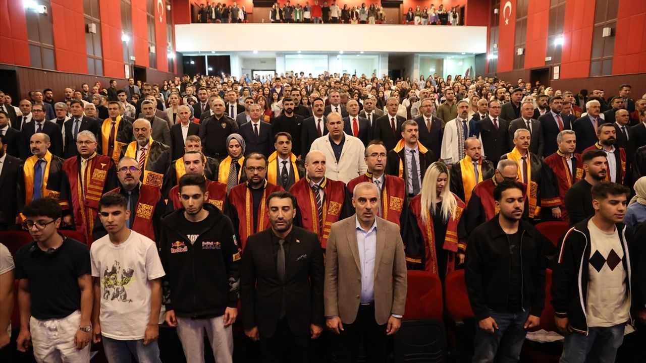 Mardin Artuklu Üniversitesi 2025-2026 Akademik Yılı Töreni Gerçekleştirildi