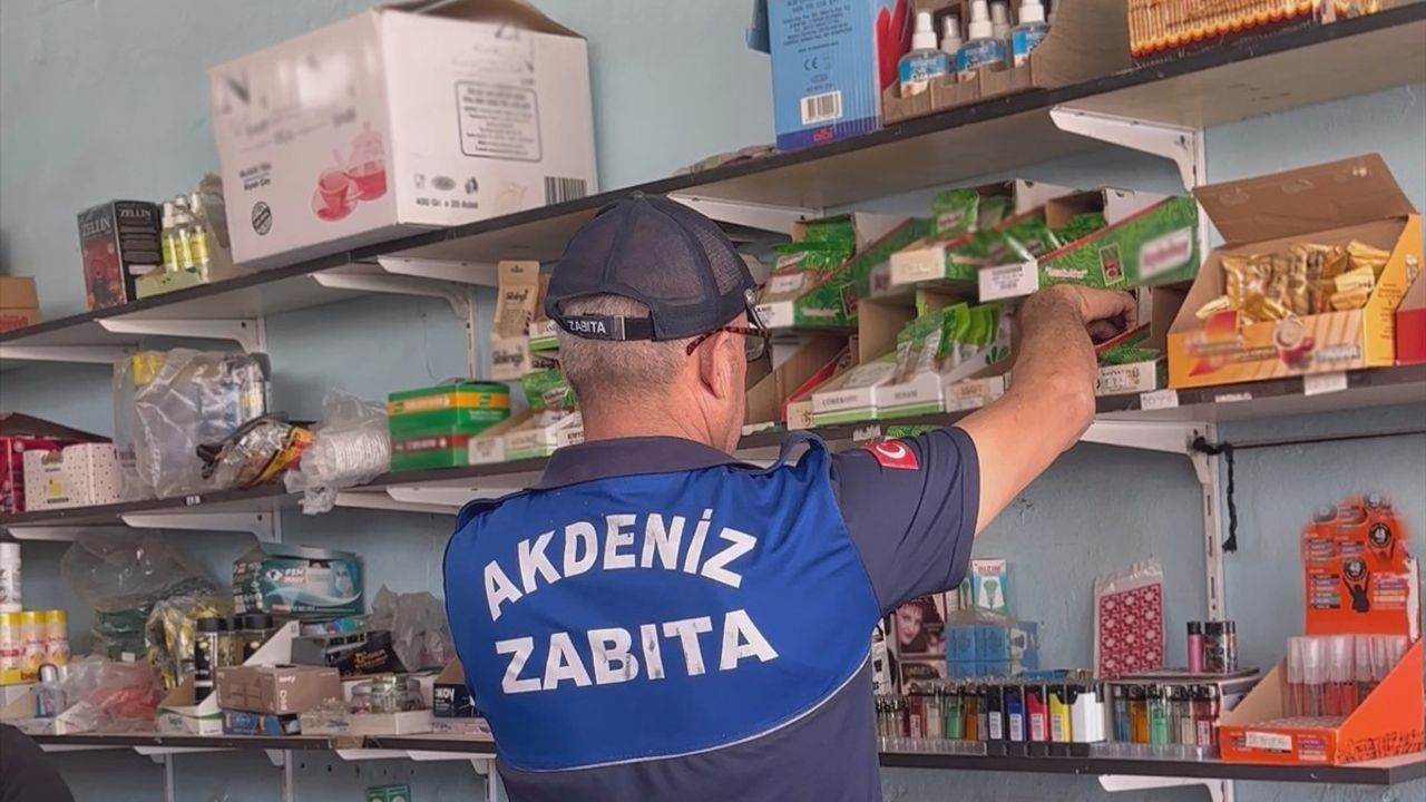Mersin'de Son Tüketim Tarihi Geçmiş Gıda Ürünlerine El Konuldu