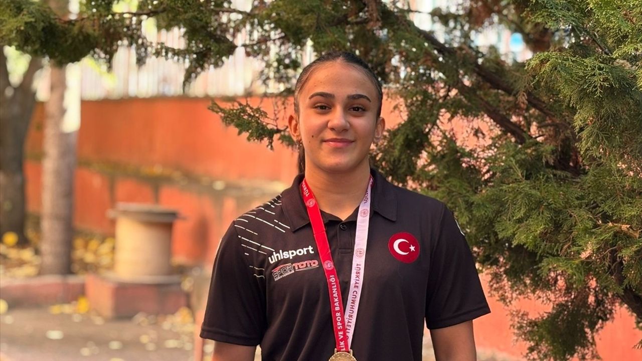 Milli Halterci Türkan Beşikçi Olimpiyat Hedefinde