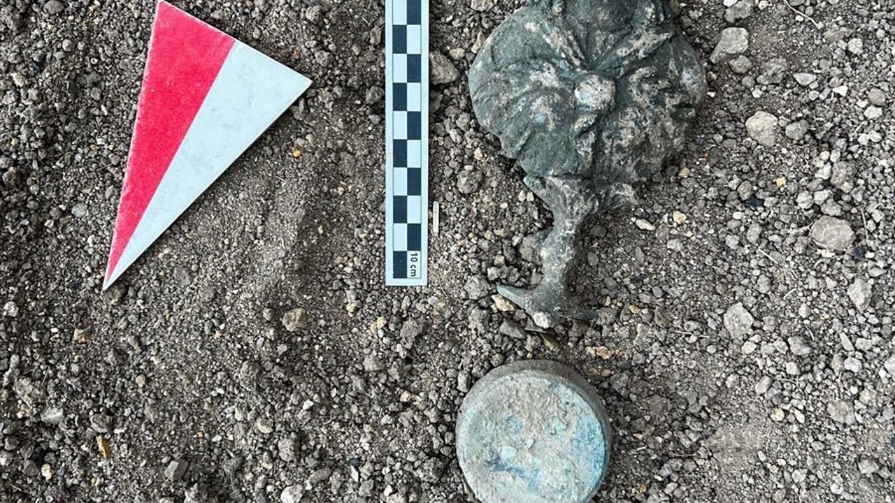 Mısır Tanrıçası İsis'in Bronz Büstü Satala Antik Kenti'nde Bulundu