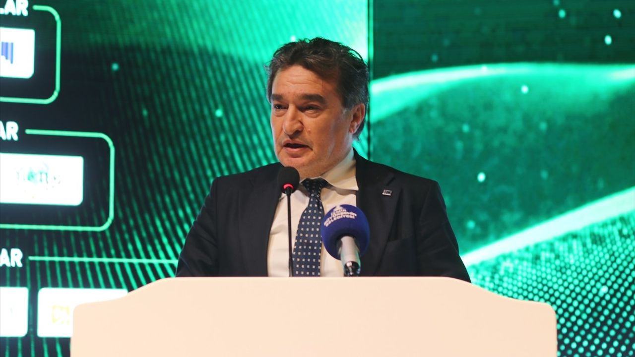 Mobilya Tasarım Yarışmasında Ödüller Sahiplerini Buldu