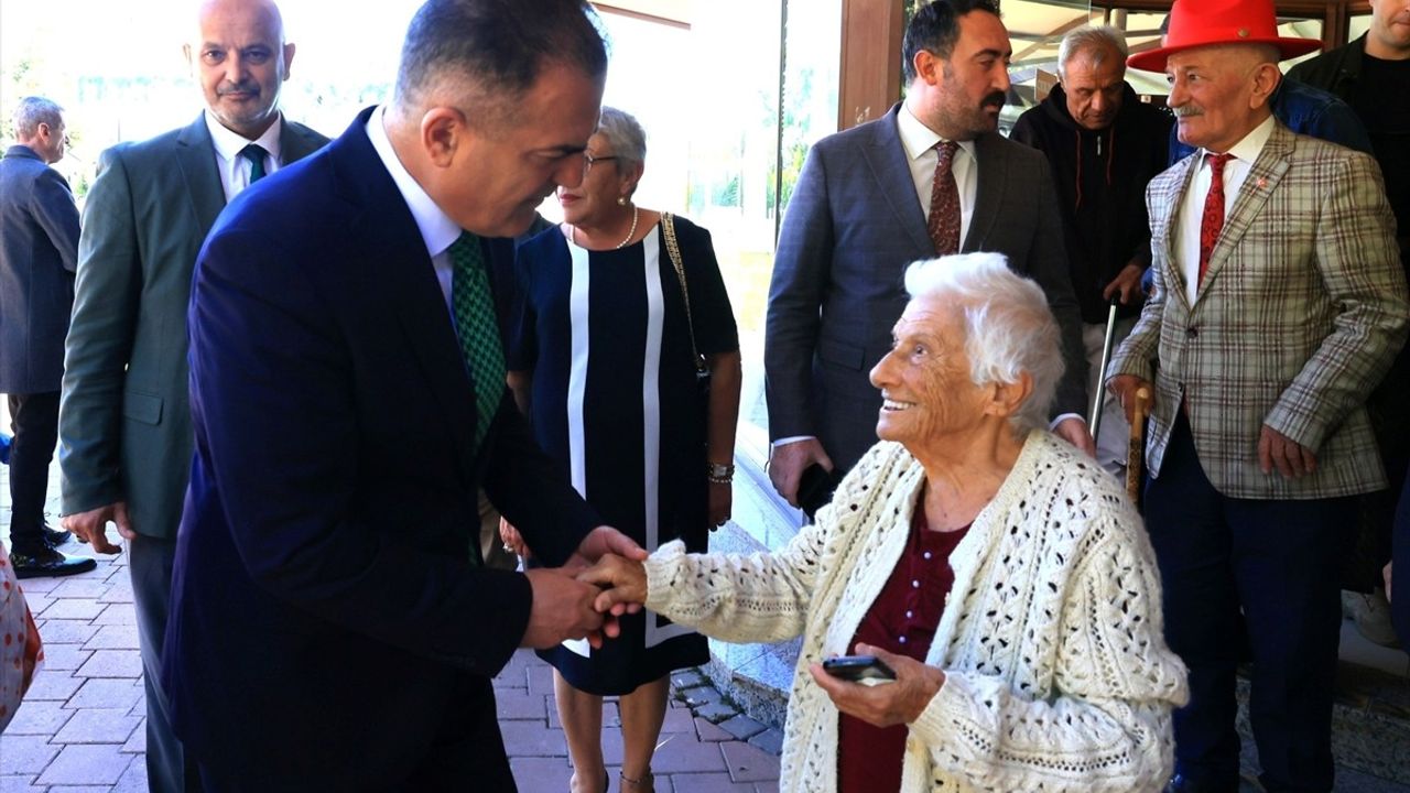 Muğla Valisi, 91 Yaşındaki Kadının TOGG İsteğini Gerçekleştirdi
