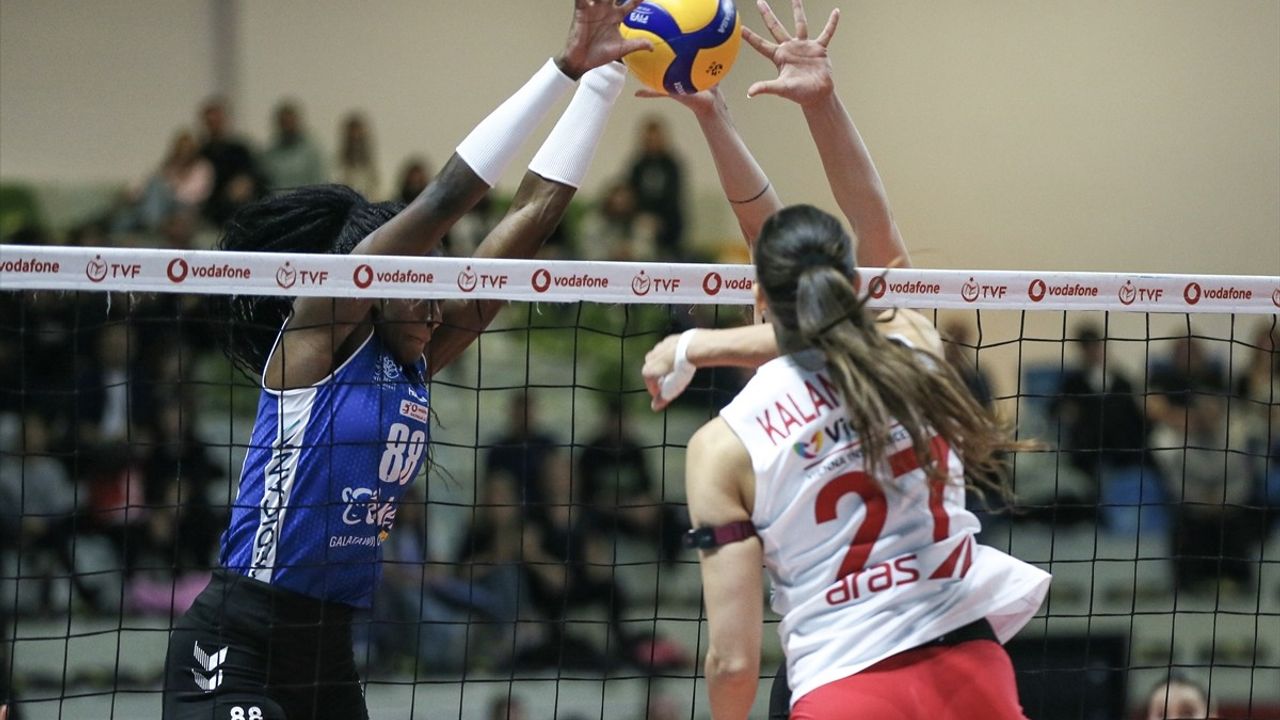 Nilüfer Belediyespor Eker, Aras Spor'u Zorlu Maçta Geçti
