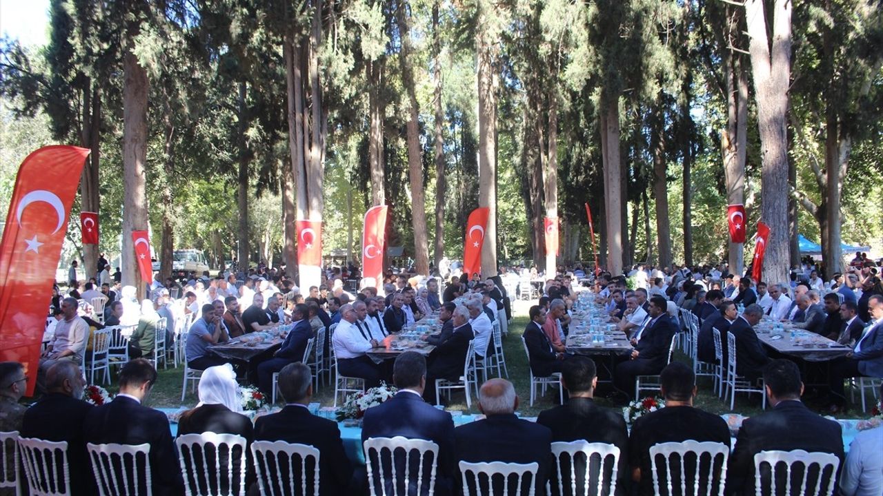 Nusaybin'de Şehitler Anıldı: Barış ve Birlik Vurgusu