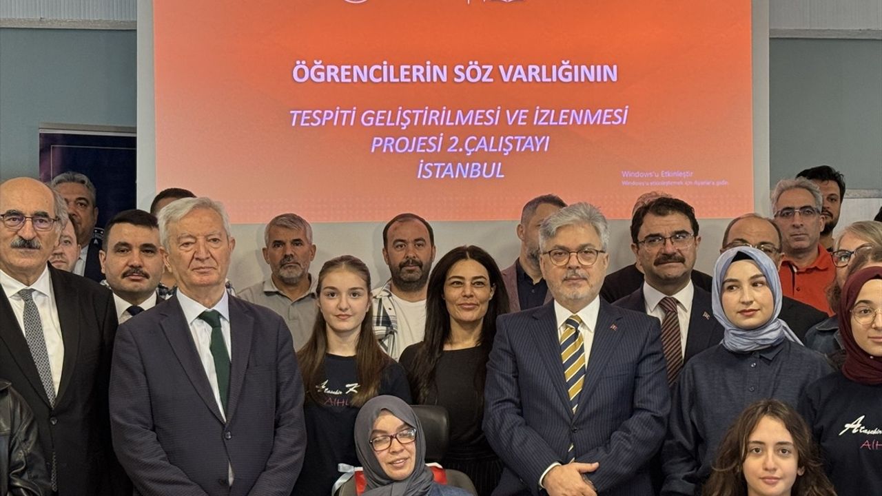 Öğrencilerin Söz Varlığı Geliştirme Projesinin 2. Çalıştayı Ataşehir'de Gerçekleştirildi