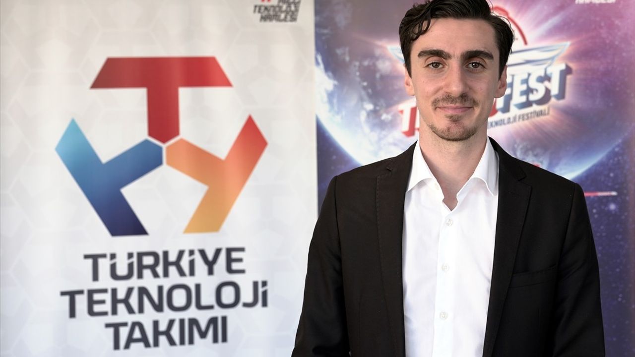 Özdemir Bayraktar Milli Teknoloji Burs Programı ile Gençlere Destek