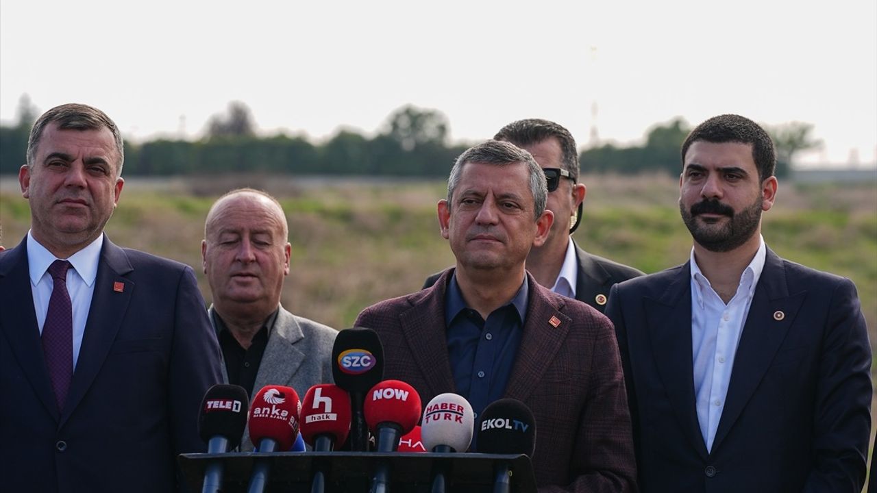 Özgür Özel'den Dişe Diş İddialar: İddianame Boş ve Beyhude İşlerle Uğraşmaya Devam Ediyor