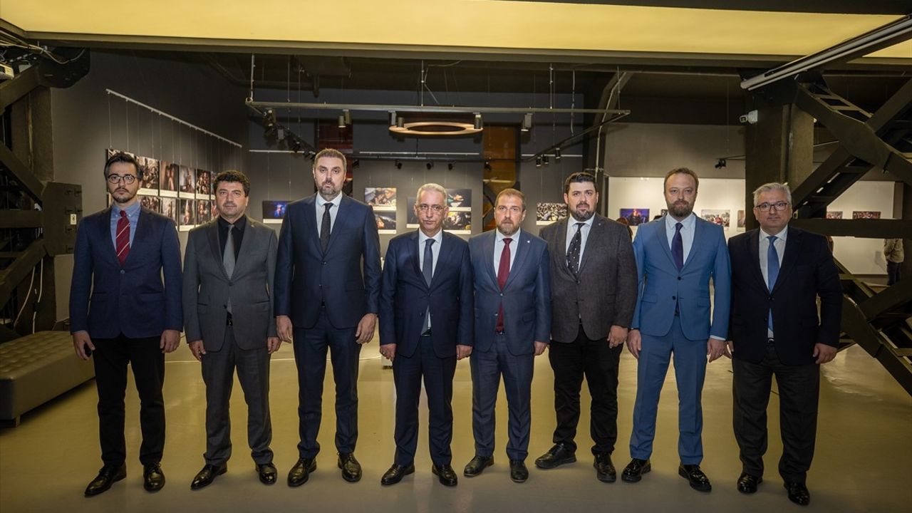 Sakarya'da "Tanık" Sergisi Açıldı