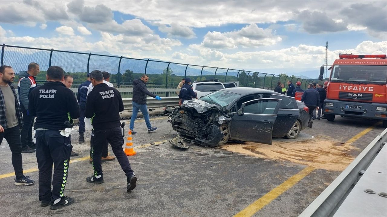 Sakarya'da Trafik Kazasında İki Jandarma Şehit Oldu