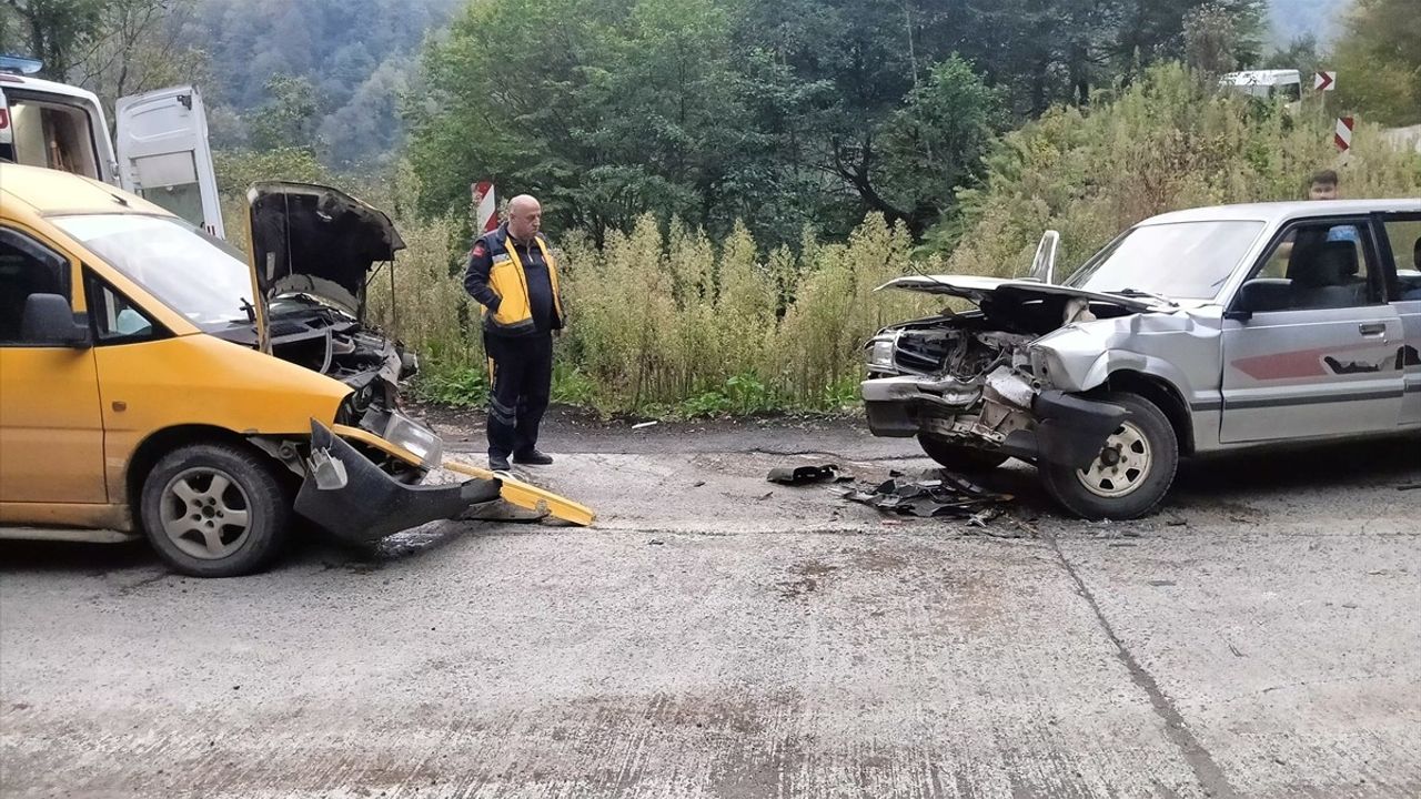 Samsun'da Kaza: 3 Yaralı