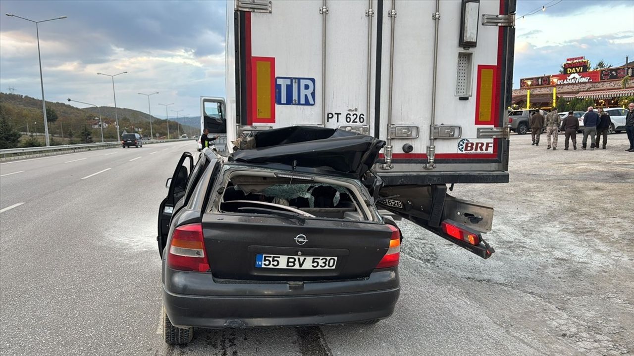 Samsun'da Trafik Kazası: Genç Sürücü Hayatını Kaybetti