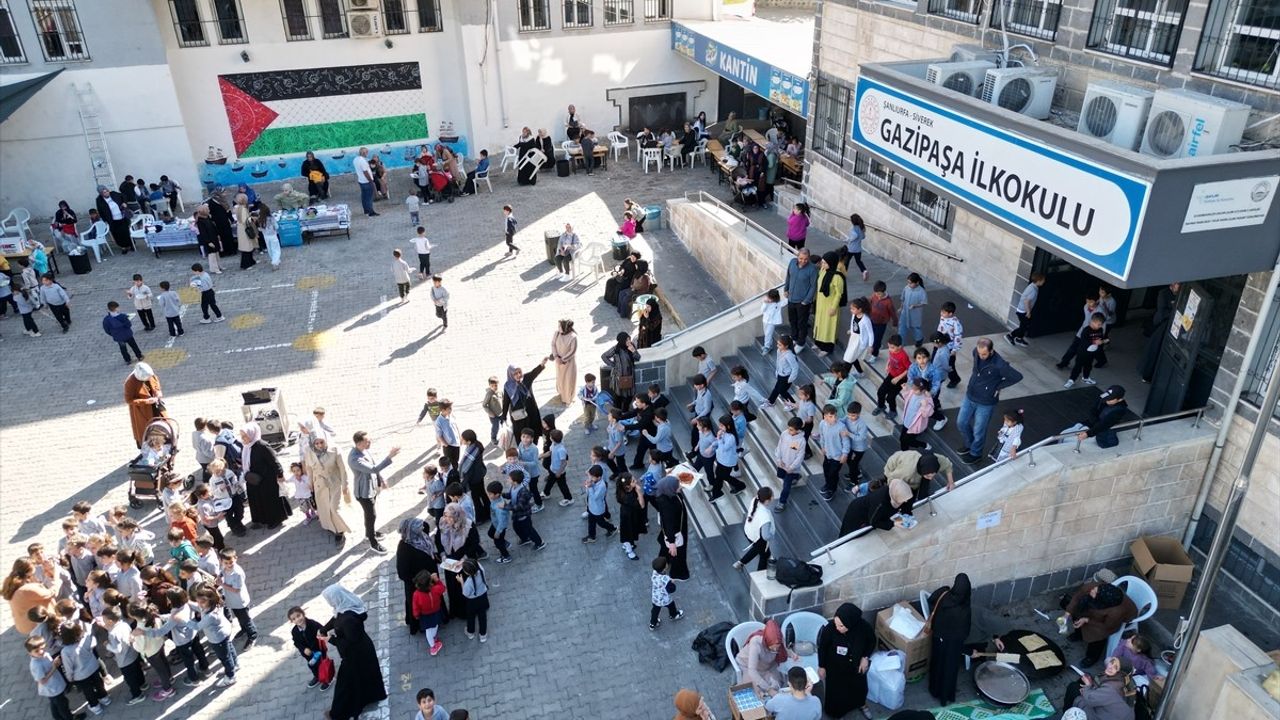 Şanlıurfa'da Gazze İçin Kermes Düzenlendi