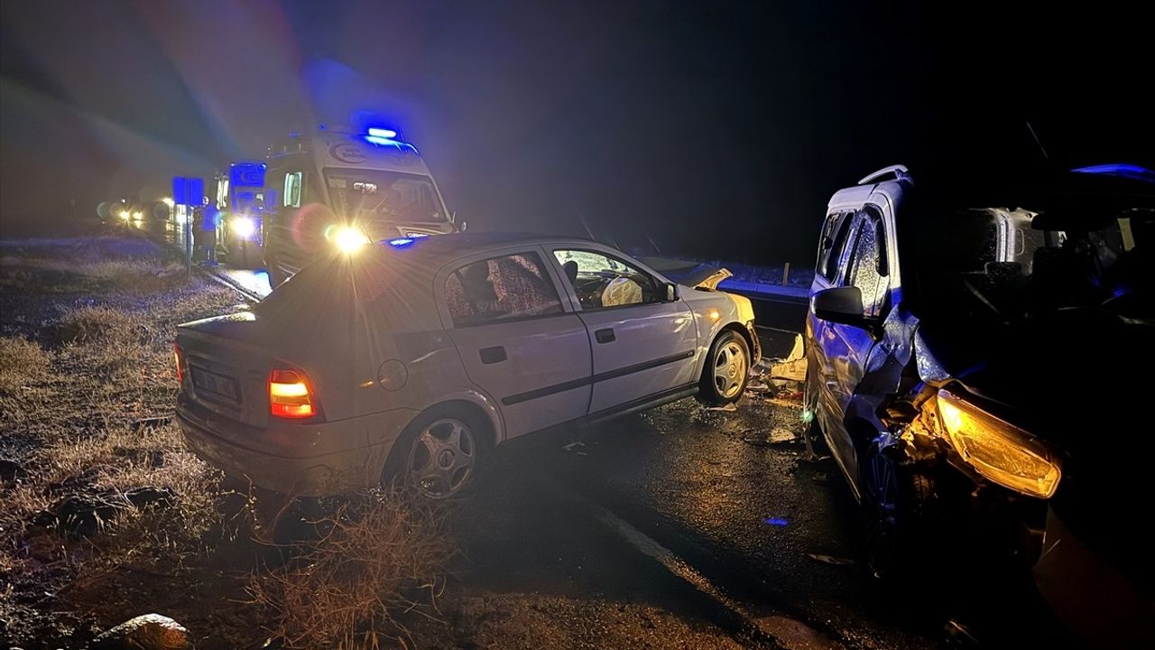 Şanlıurfa'da Zincirleme Trafik Kazası: 10 Yaralı