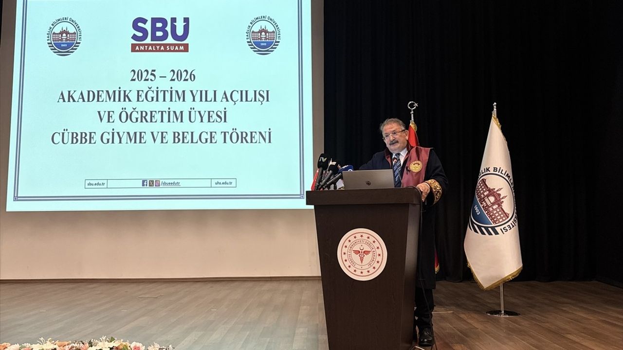 SBÜ Antalya Eğitim ve Araştırma Hastanesi 2025-2026 Akademik Yılı Açılış Töreni Gerçekleştirildi