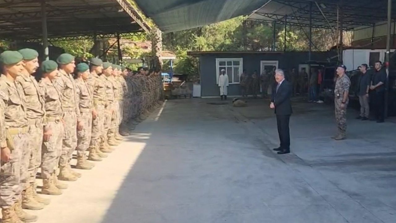 Suriye'ye Görevli Polisler Uğurlandı