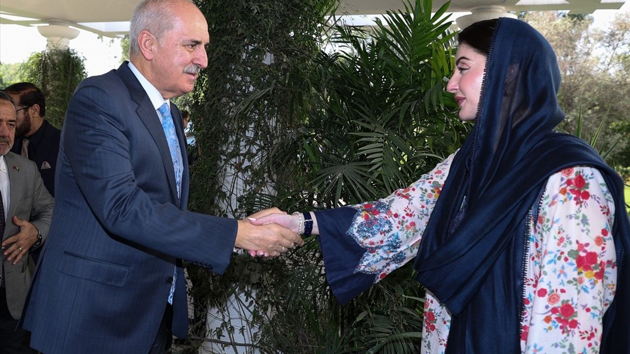 TBMM Başkanı Kurtulmuş, Pakistan'da Pencap Eyaleti Başbakanı ile Görüştü