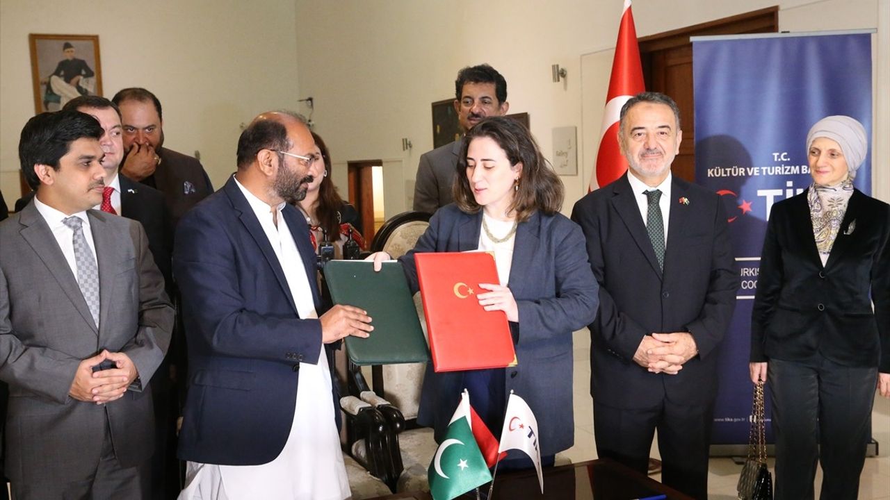 TİKA, Pakistan'daki Muhammed İkbal Müzesi'ni Restore Edecek
