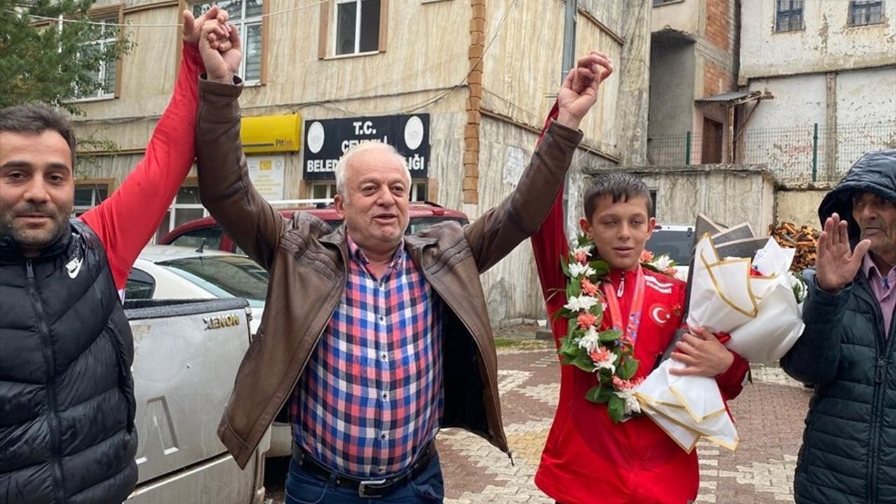 Tokatlı Güreşçi Ahmet Ensar Akbaş Balkan Şampiyonası'nda İkinci Oldu