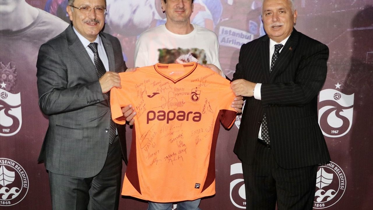Trabzon'da Efsanelerle Yeniden Futbol Turnuvası Sonuçlandı