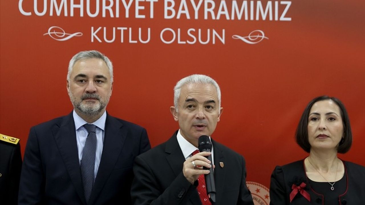 Trakya'da Cumhuriyetin 102. Yıldönümü Coşkuyla Kutlandı