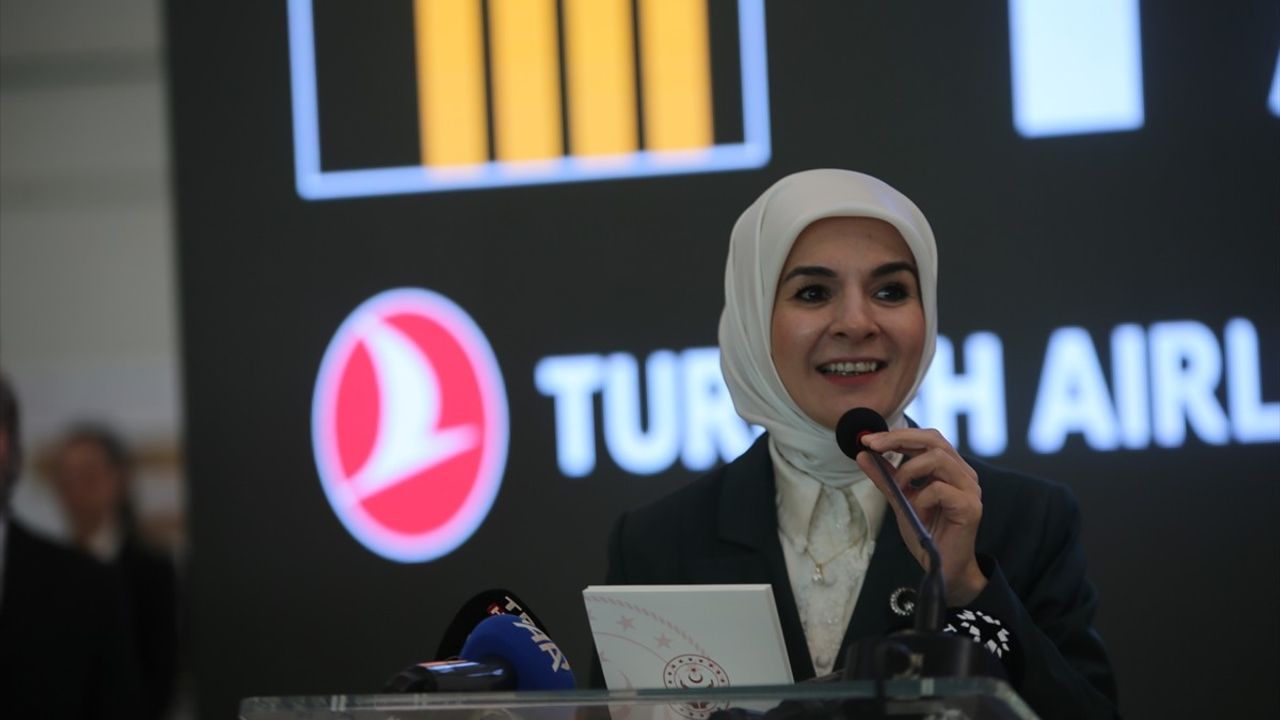 Türk Hava Yolları'nın Yeni Pilotları Mezuniyet Töreni