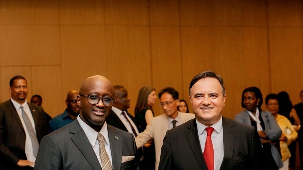 Türkiye Cumhuriyeti'nin 102. Yılı Ruanda'da Coşkuyla Kutlandı