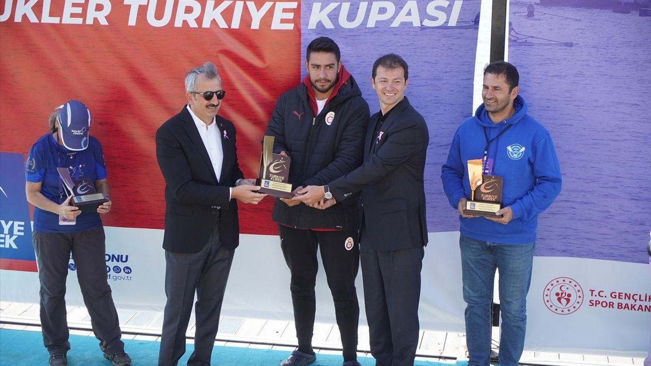 Türkiye Kupası Kürek Yarışları Sonuçlandı