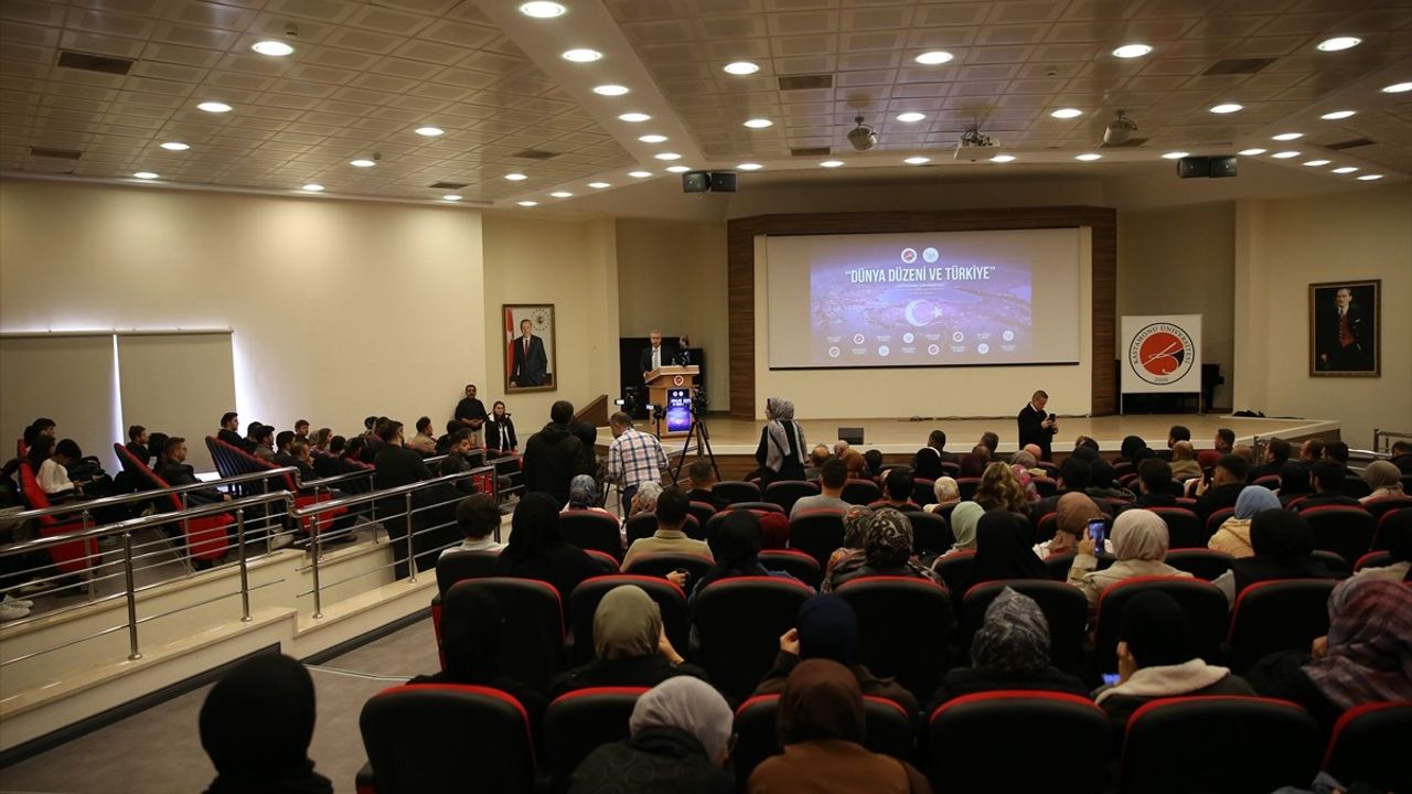 Türkiye'nin Güçlenme Süreci ve Gençlere Mesajlar