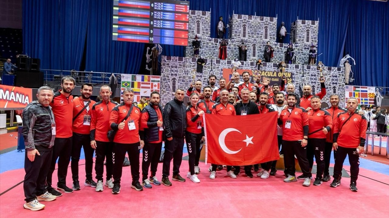 Türkiye, Romanya Açık Tekvando Turnuvası'nı 39 Madalya ile Tamamladı