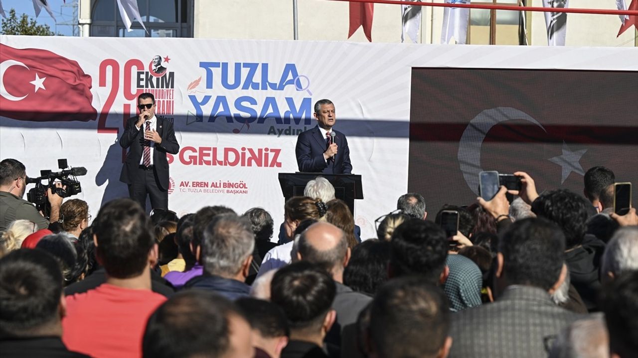 Tuzla Yaşam Aydınlı Açılışı: CHP Lideri Özel'in Vurguları