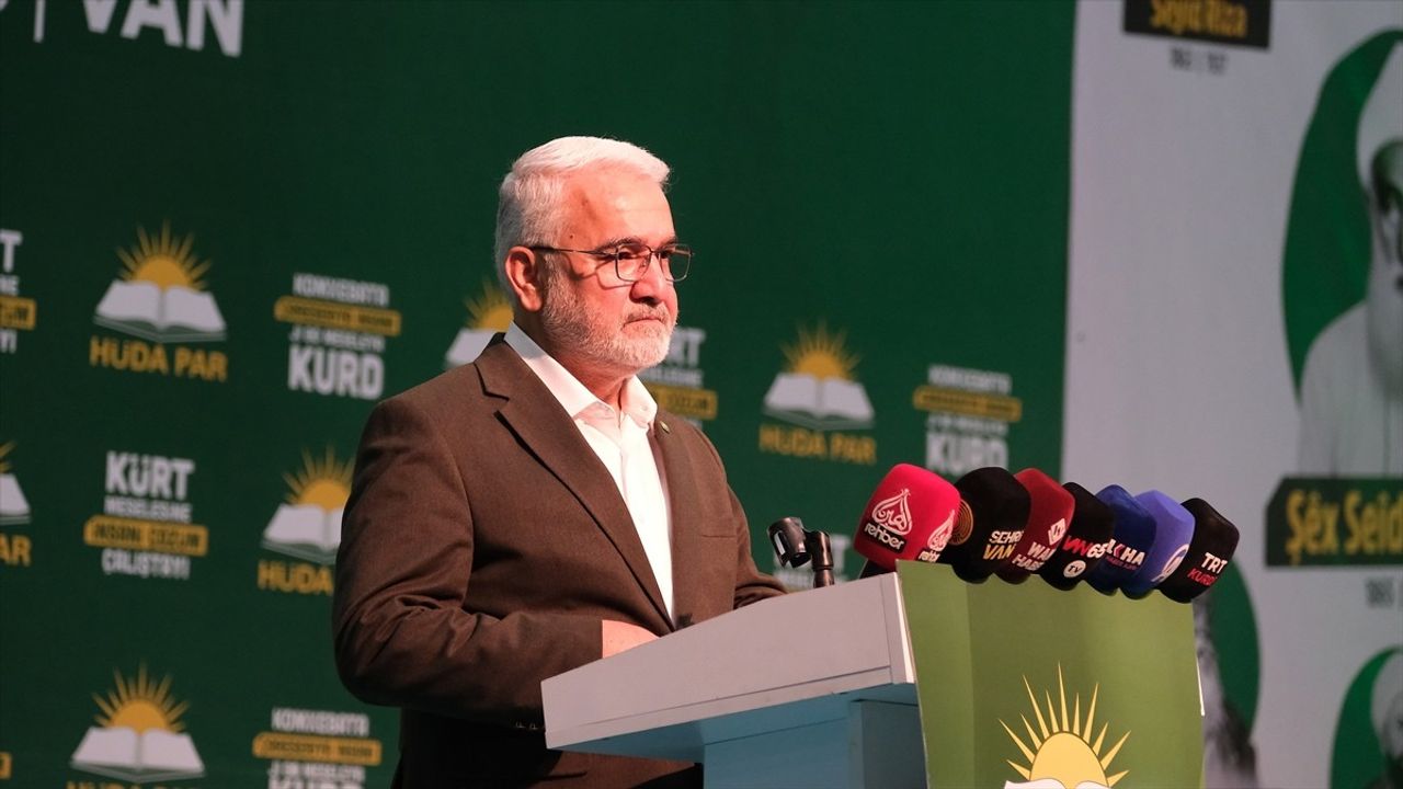 Van'da Kürt Meselesine İnsani Çözüm Çalıştayı